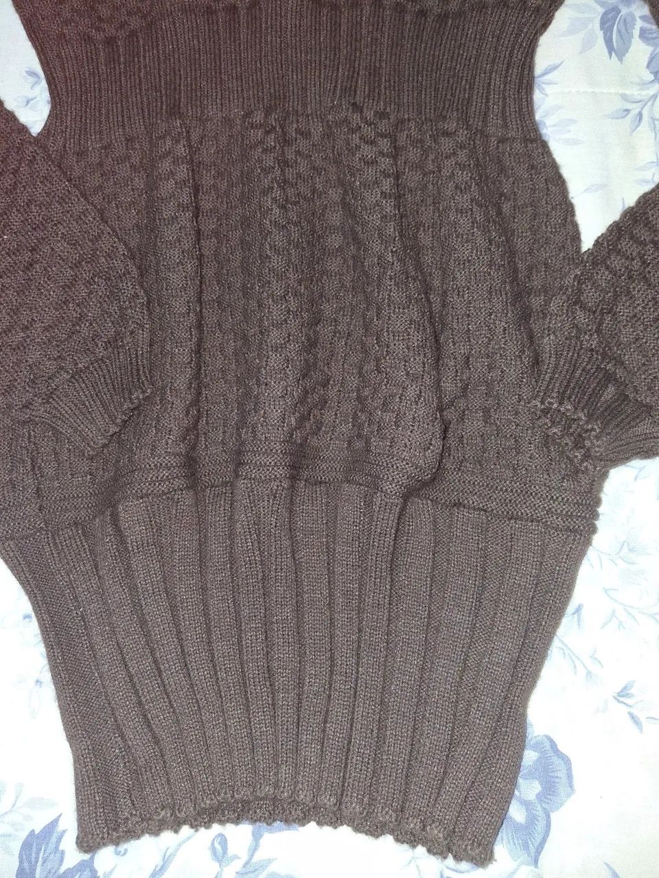 Blusa tricô, marrom nova .M - Foto 4