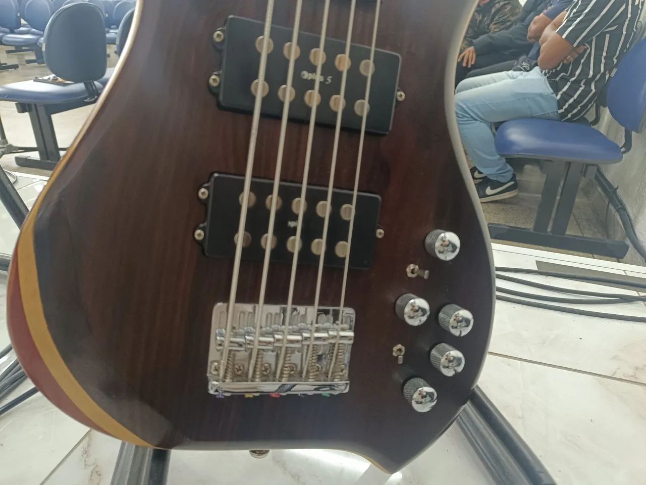 Bass contra-baixo EGB-5100 Eagle  - Foto 2
