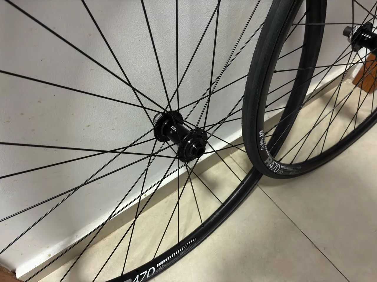 Par de rodas speed 700c dtswiss