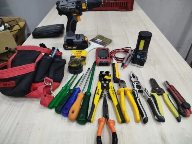 Manutenção e Serviços Elétricos 