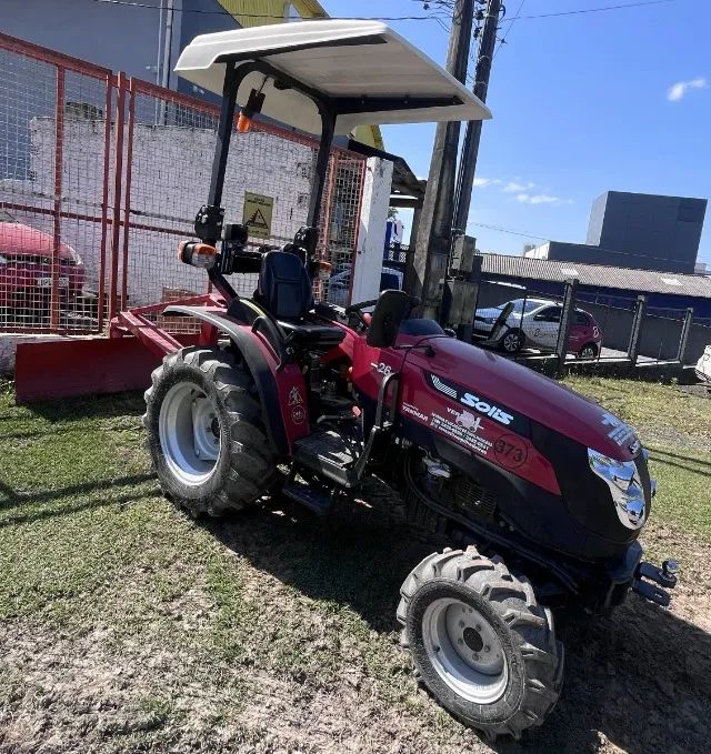 TRATOR YANMAR SOLIS 26 4WD - Foto 2