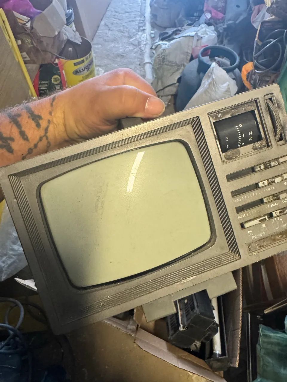 Mini tvs analógicas antigas - Foto 4