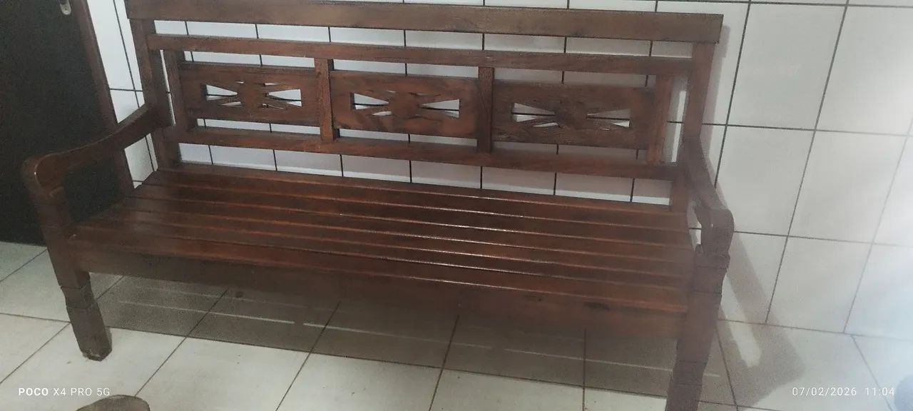 vende-se moveis de madeira