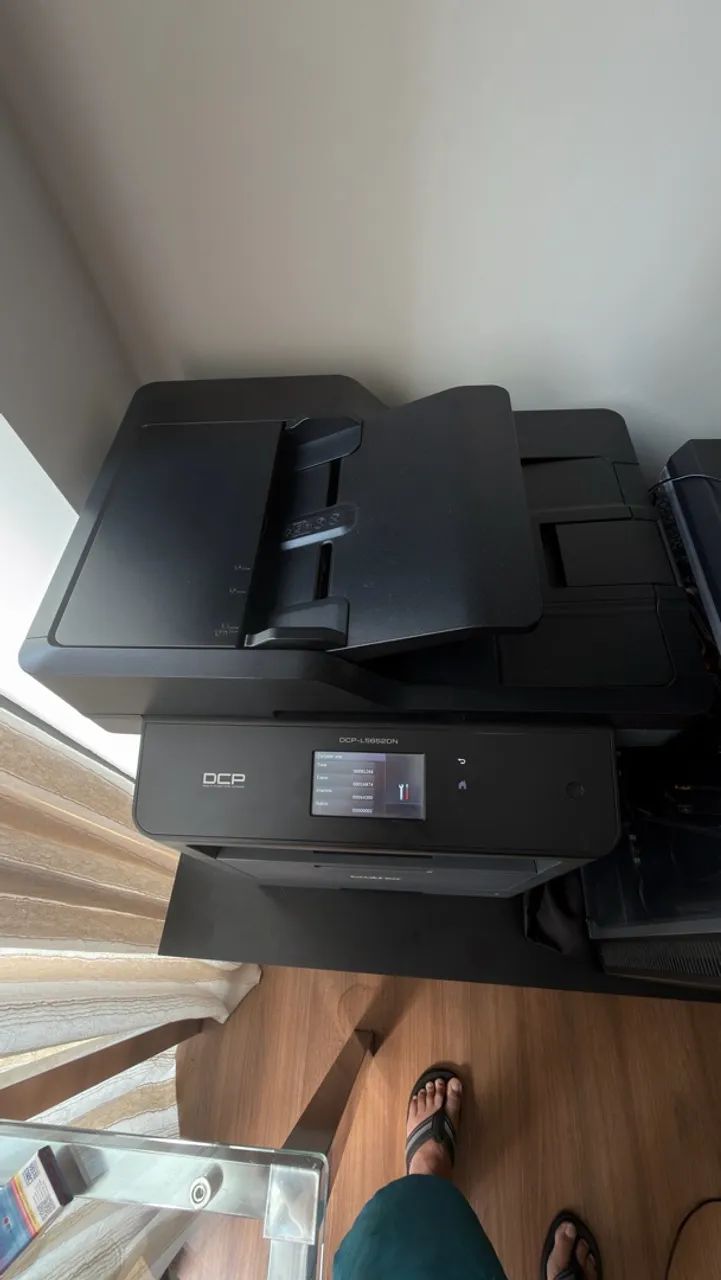 Impressora Multifuncional Brother DCP-L5652DN  - Foto 4