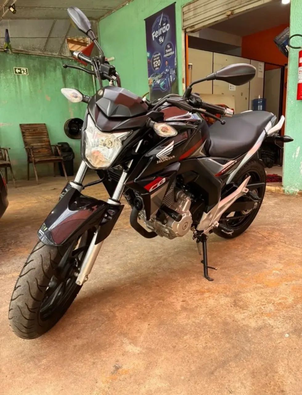 Cb 250 2018