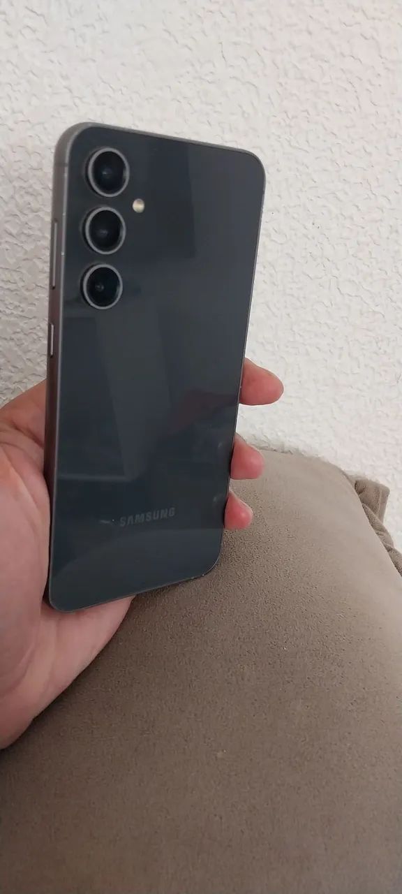 Samsung galaxy s23 FE 128gb - Foto 2