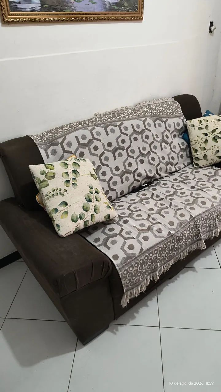 Sofá 3 lugares 