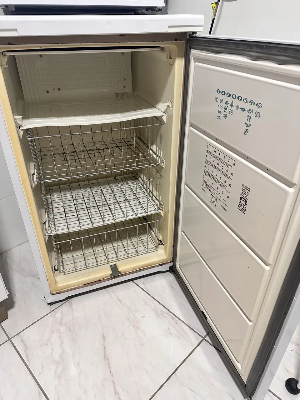 Freezer vertical - Foto 5