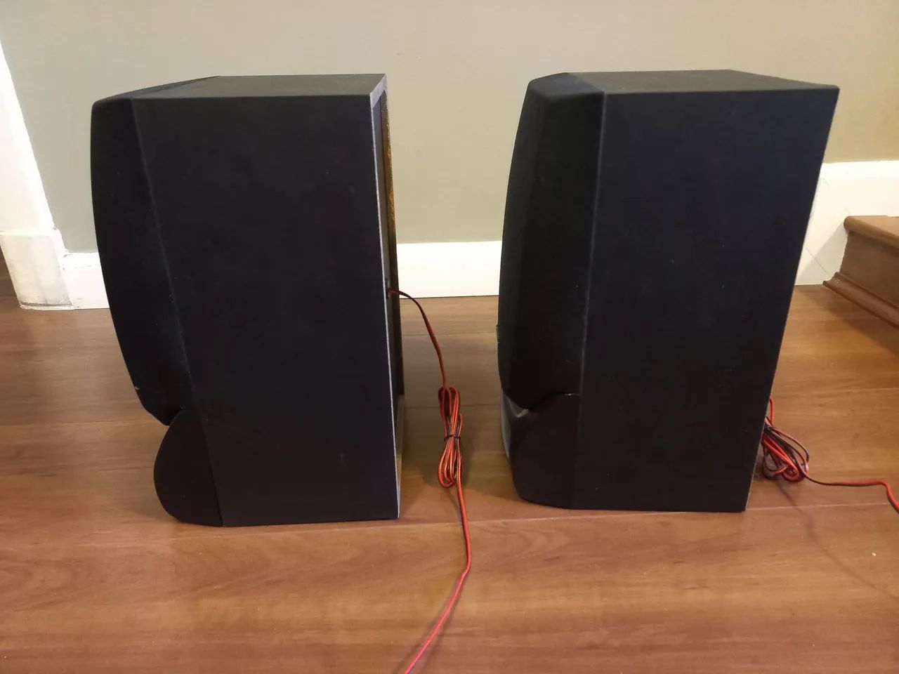 Par de caixas Panasonic 80w p/ Home Theater - Foto 4
