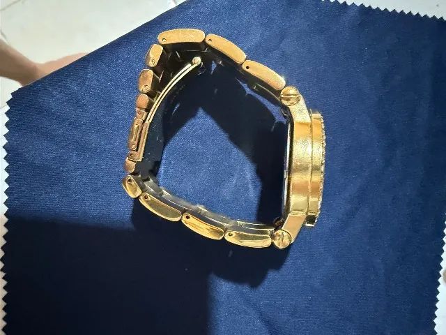Relógio Michael kors gold original  - Foto 2