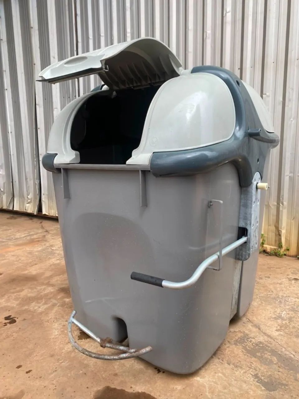 Containers de plastico, carga lateral  (1000-2500L) - Foto 6