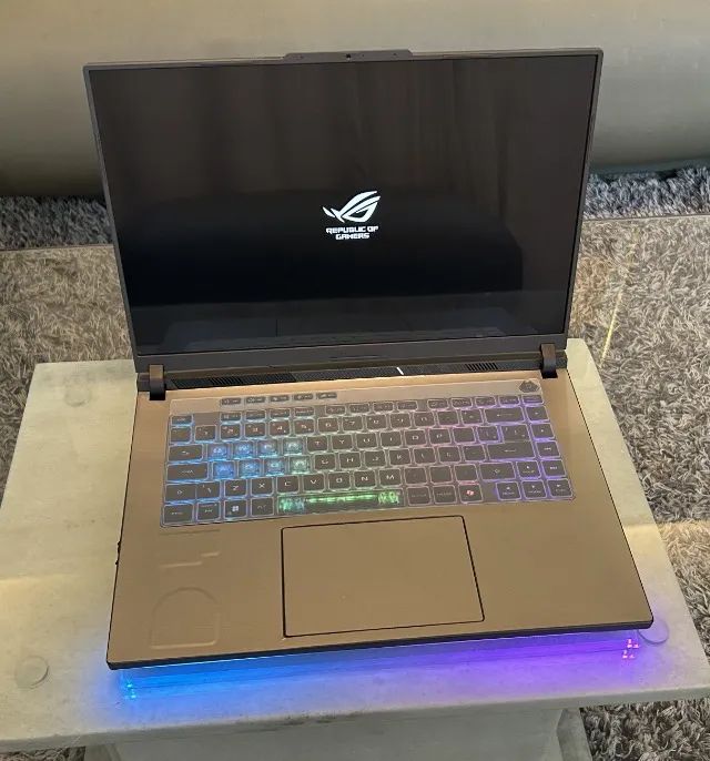 Notebook Gamer ROG Strix G16, AMD Ryzen 9 9955HX3D, NVIDIA RTX? 5070 Ti, 32GB, 1TB SSD