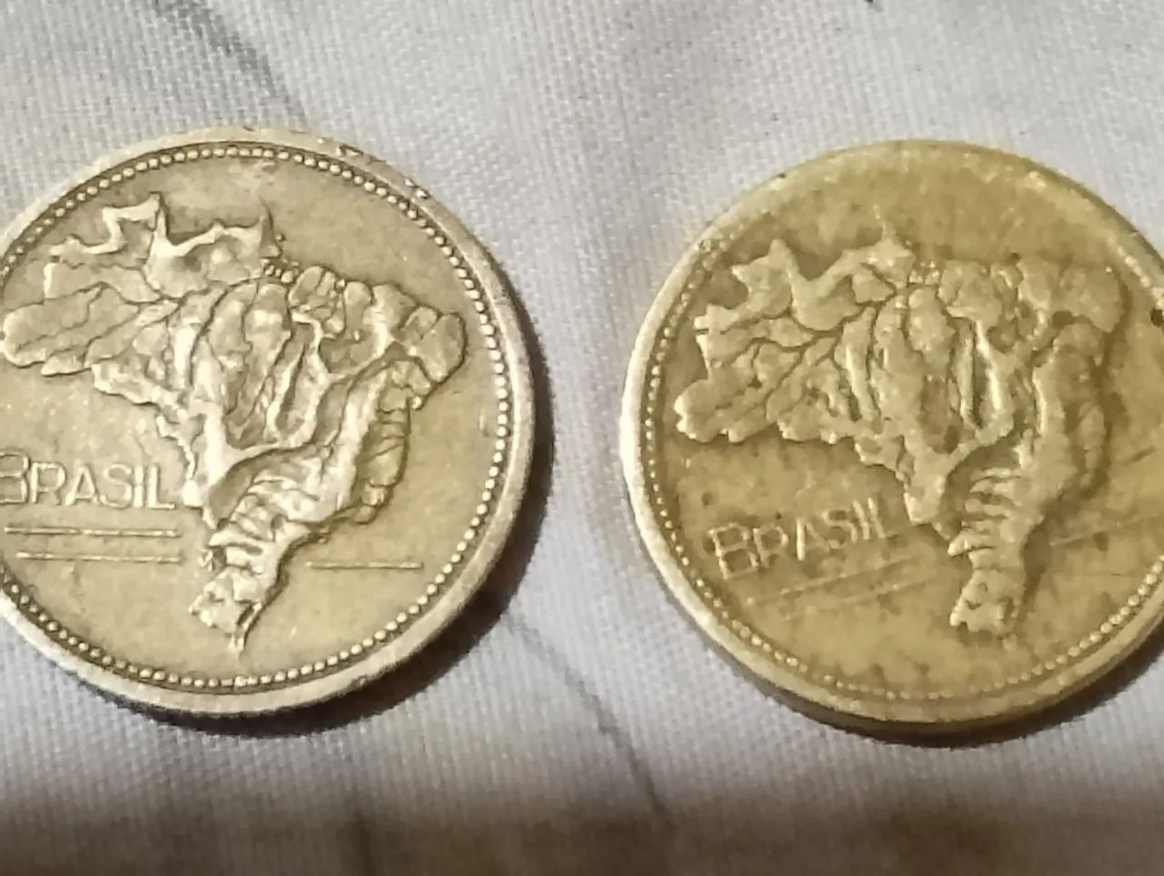 Moedas antigas  - Foto 3