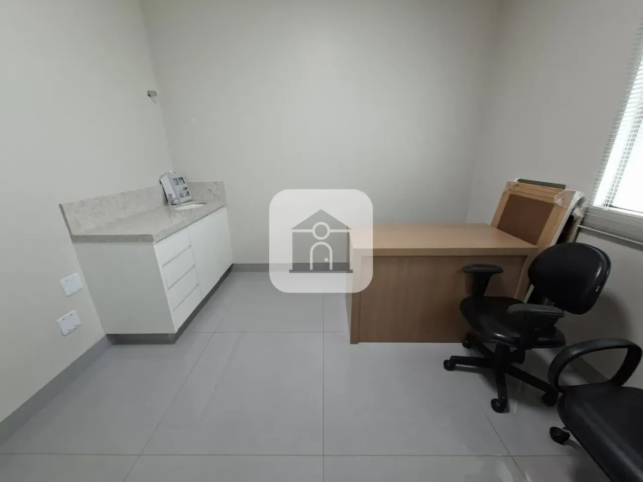 Sala comercial para locação no bairro Santa Maria - Foto 5