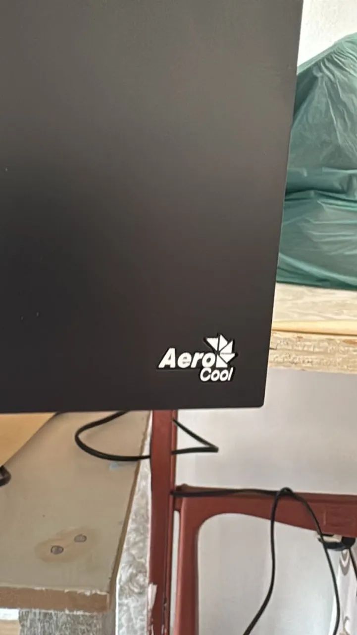 Gabinete Aerocool Atx Bolt Acrylic - Foto 2