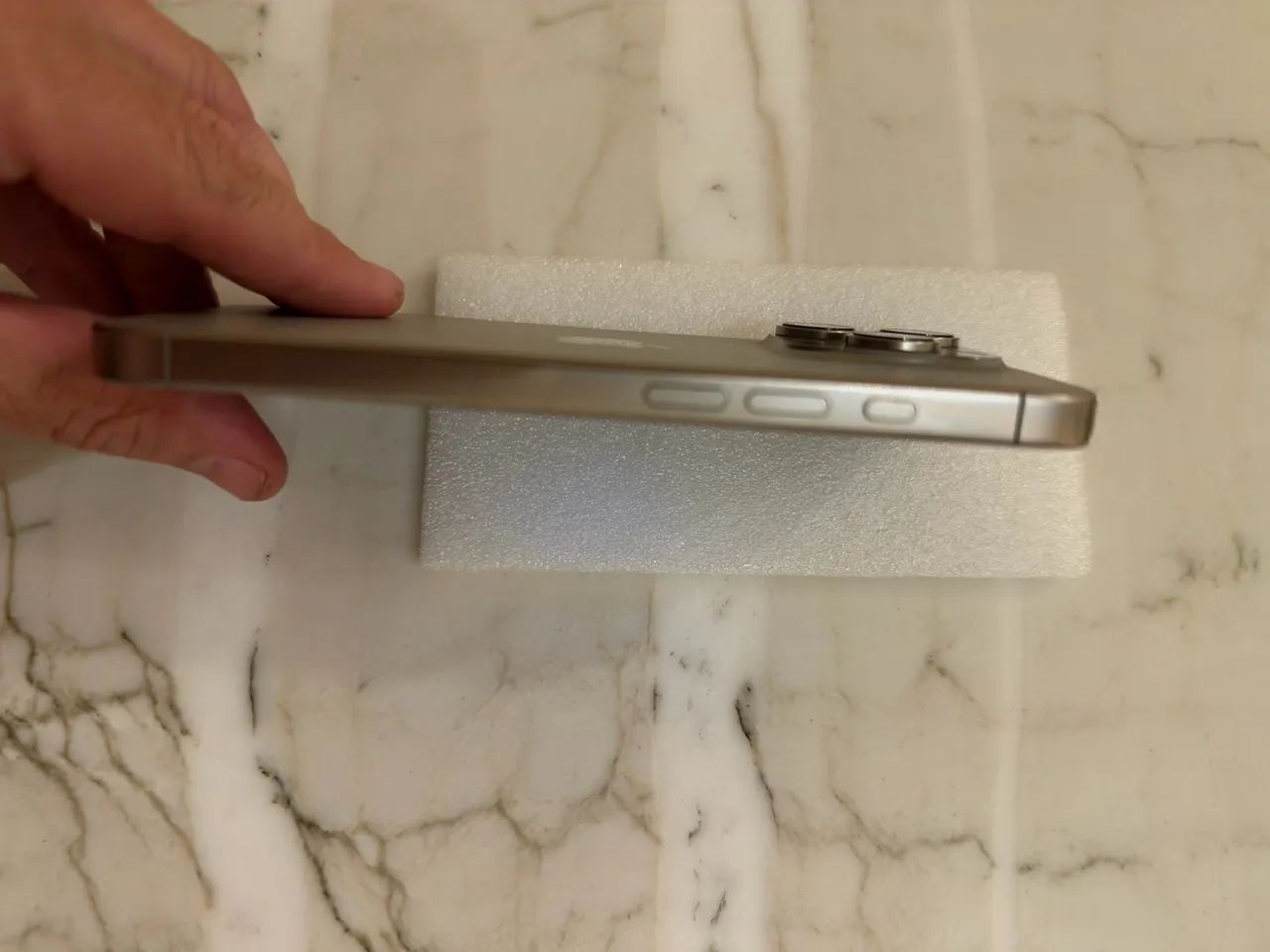 IPHONE 16 PRO 512GB - Foto 4