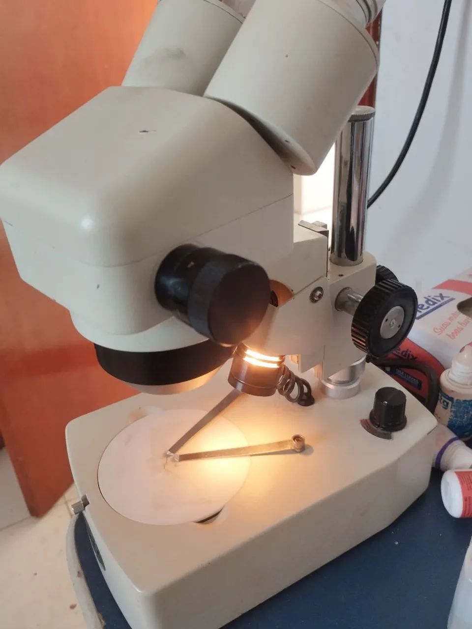 Microscópio  - Foto 5