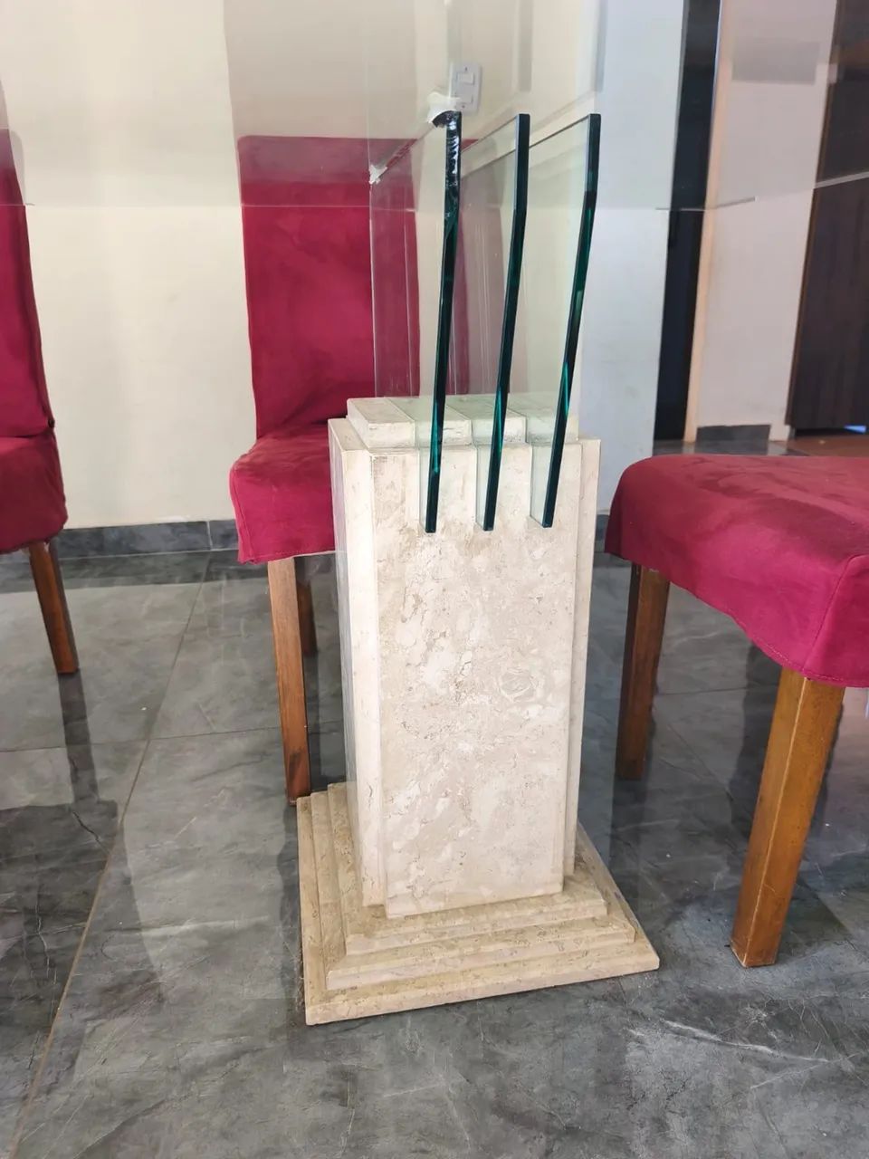 MESA DE JANTAR COM TAMPO DE VIDRO - Foto 3