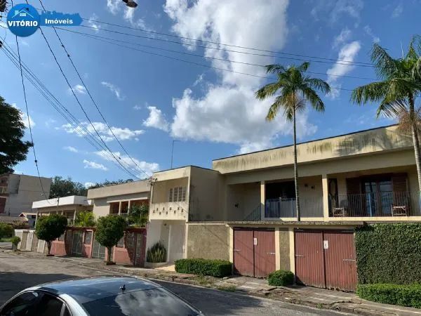 Excelente Casa á venda em Mairinque !