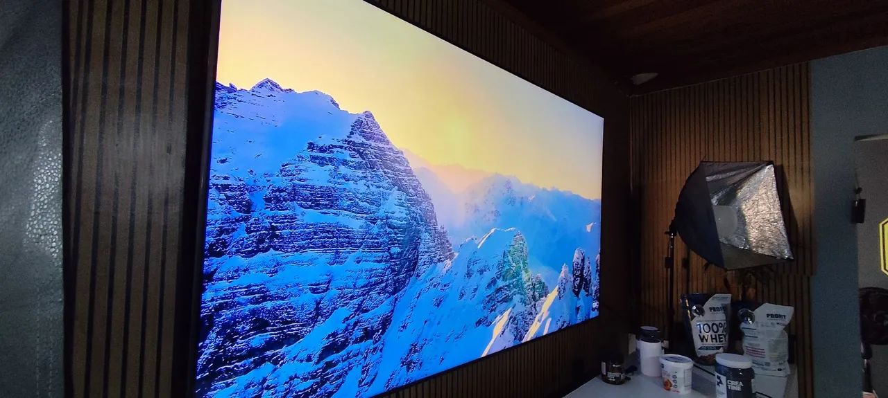 Smart TV Samsung Crystal UHD 4K de 85 polegadas - Foto 2