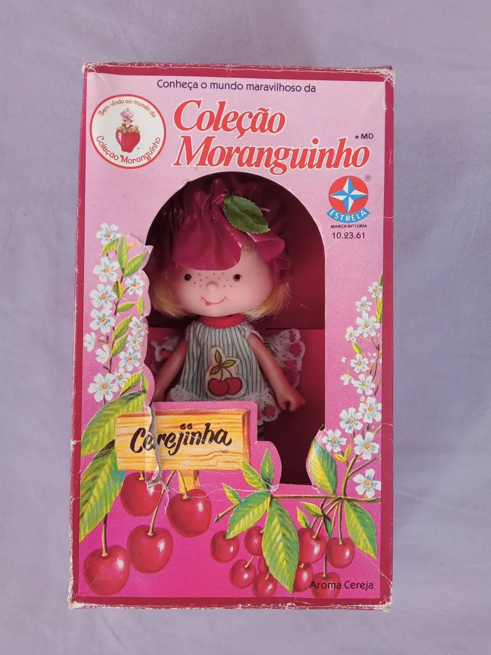 Boneca cerejinha coleção moranguinho 