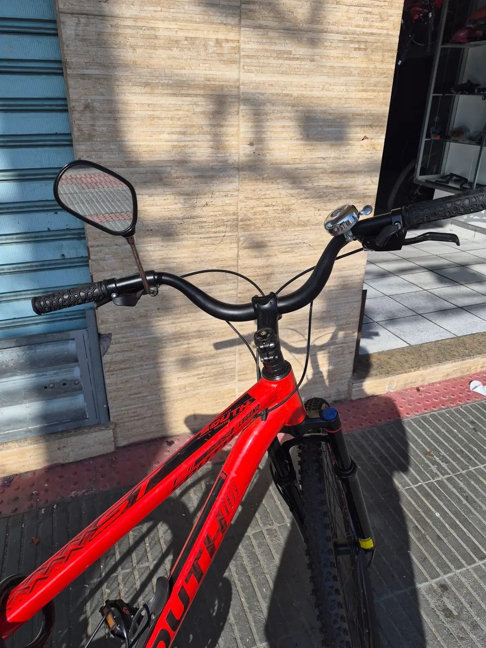 BICICLETA ARO 29 SEMI NOVA - Foto 4