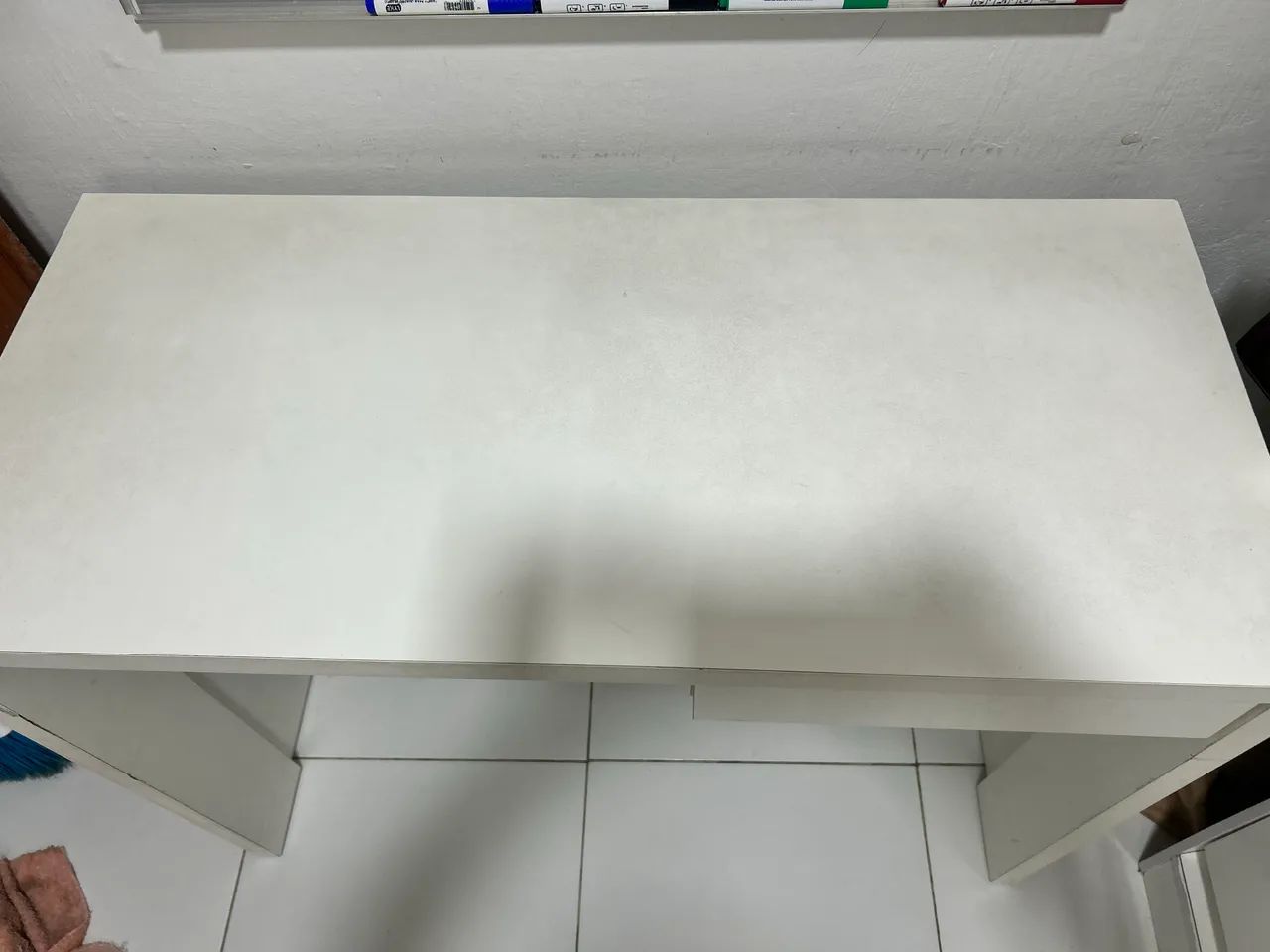 Mesinha escrivaninha branca  - Foto 2