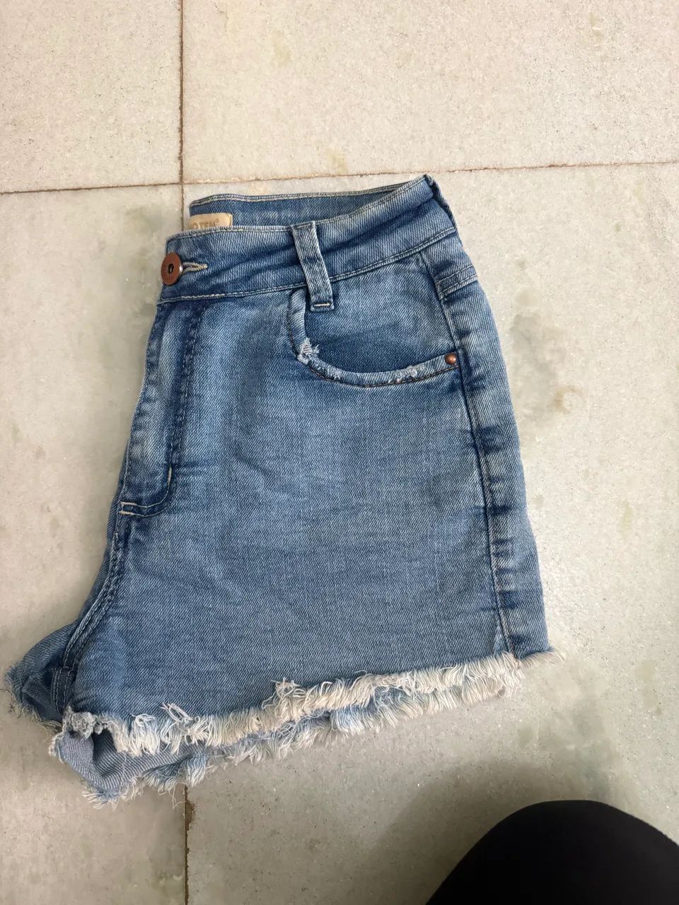 Short jeans feminino tamanho 40 - Foto 4