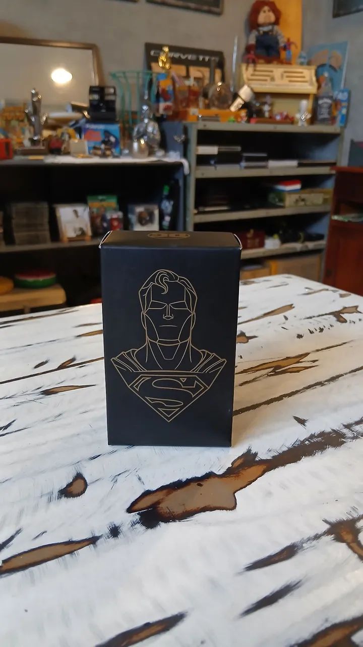 Busto colecionável do Superman. Da Omelete Legends  - Foto 3