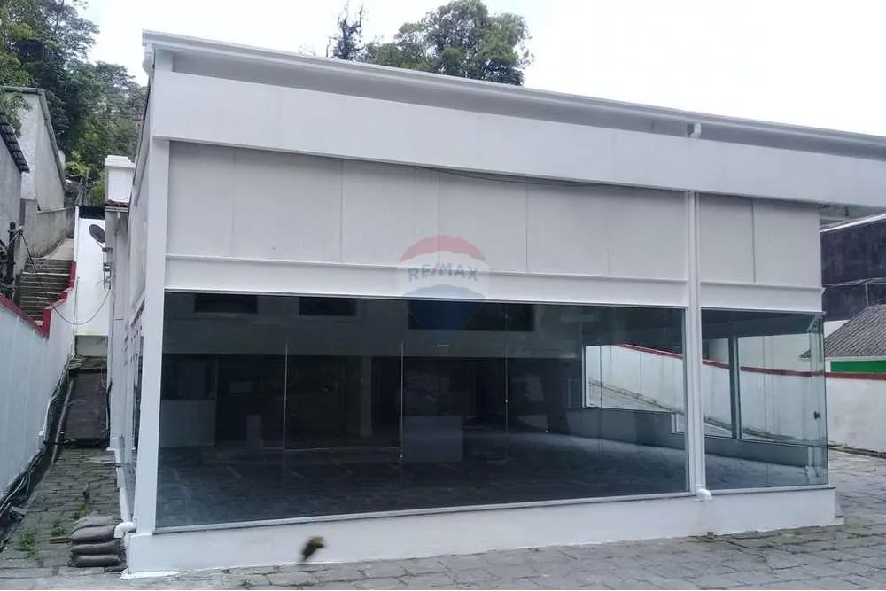 Locação Galpão com 672 m² próximo ao Centro de Petrópolis RJ - Foto 3