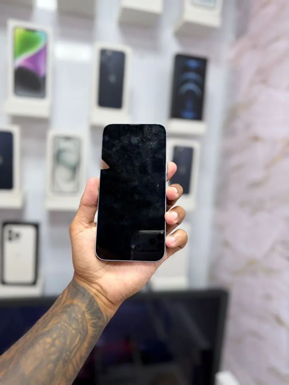 IPHONE 14 PLUS 128GB<br>R$ 2.699,00 MUITO LINDO - Foto 5