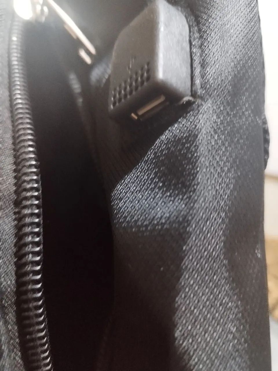 Mala de bordo expansivel e mochila grande 