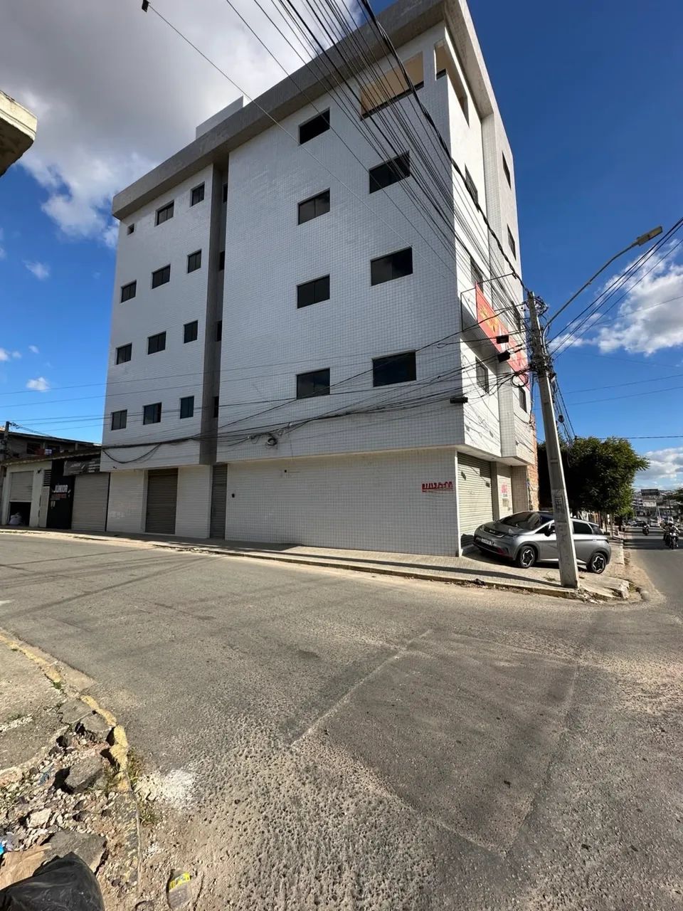     PRÉDIO COMERCIAL COM 05 ANDARES PARA LOCAÇÃO - AVENIDA BRASIL