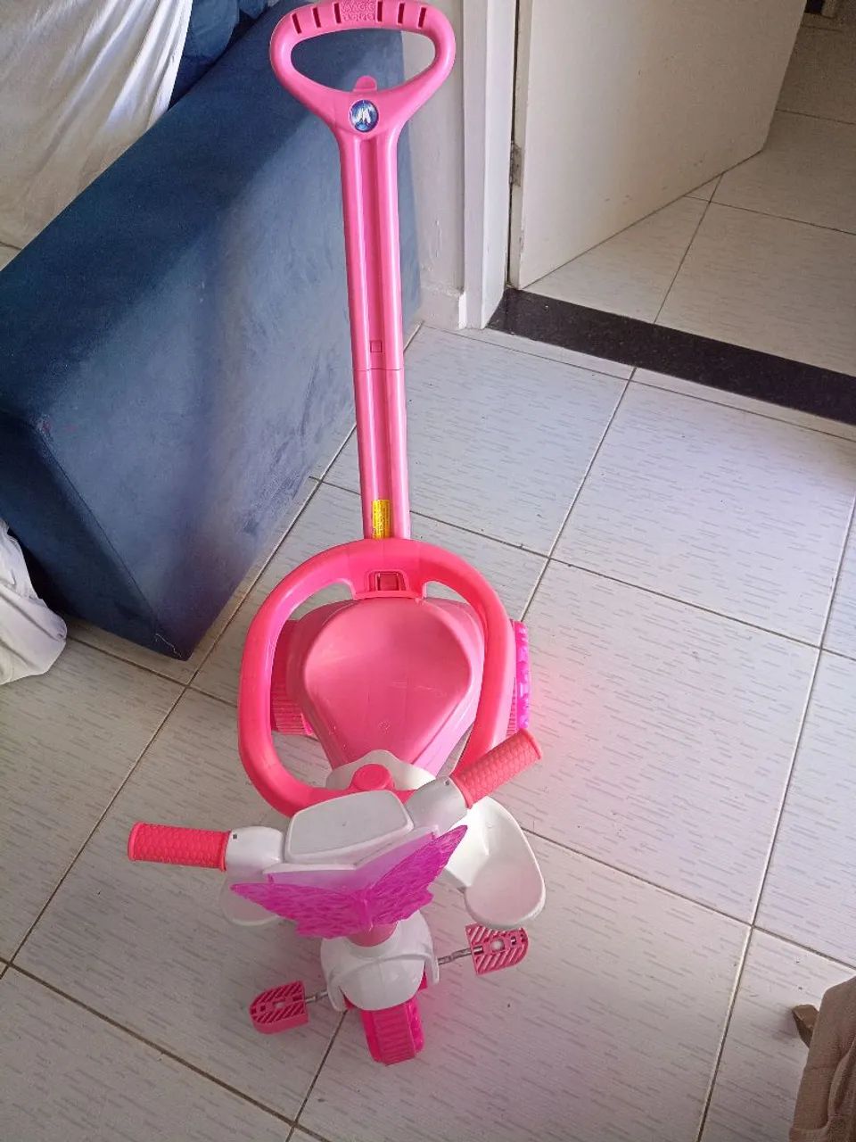 Triciclo rosa 