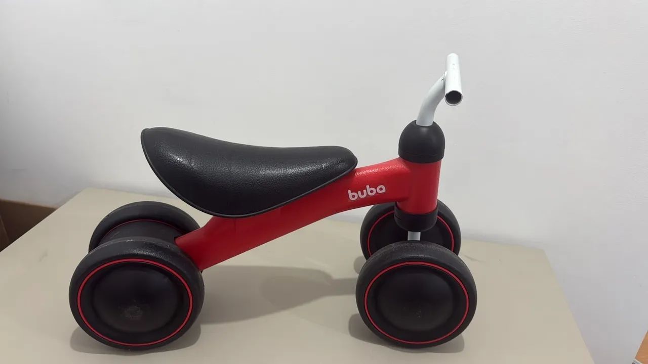 Bicicleta de equilíbrio e motoca - Foto 2