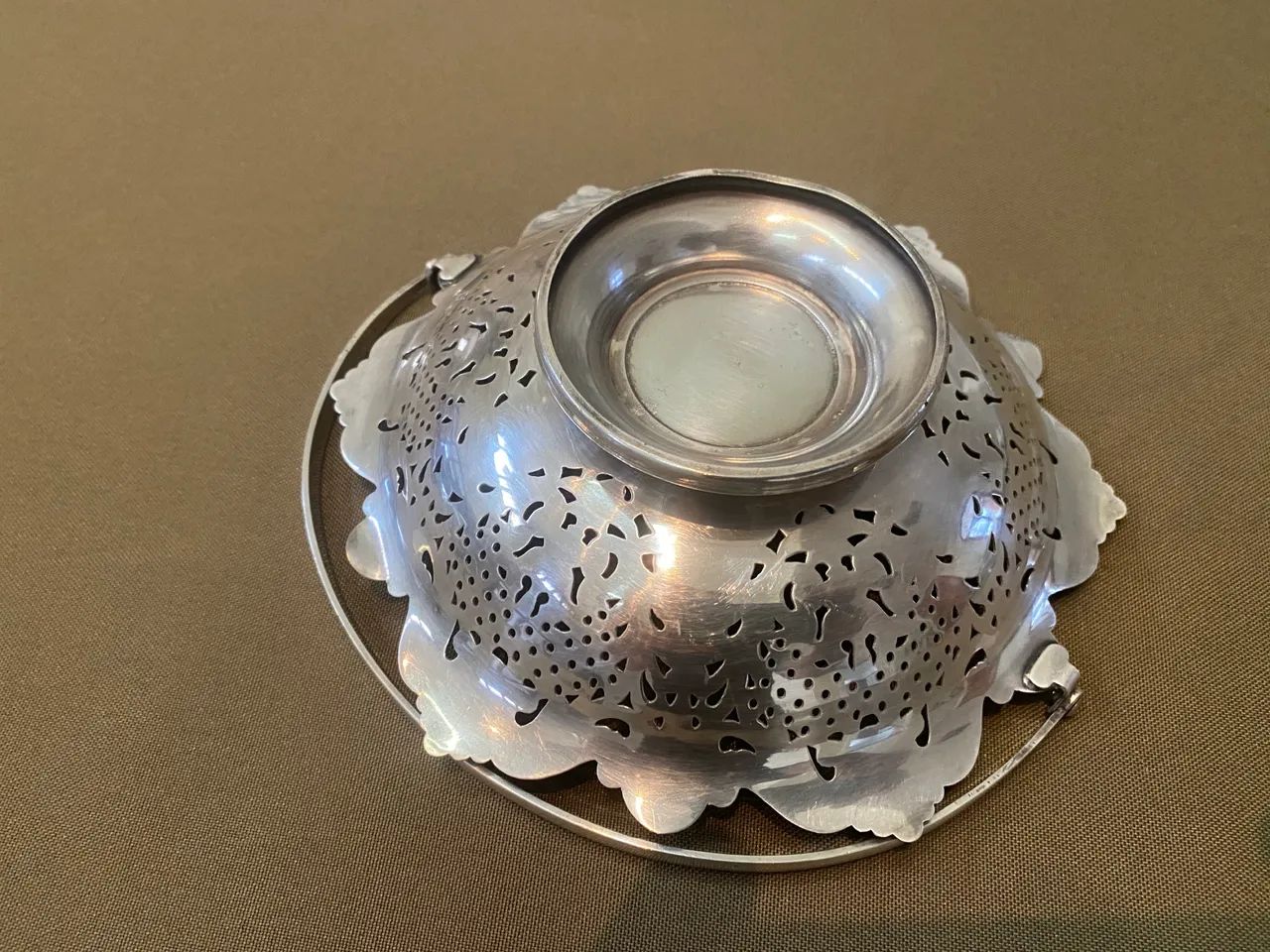 Cesta Ornamentada em Prata (Régia)