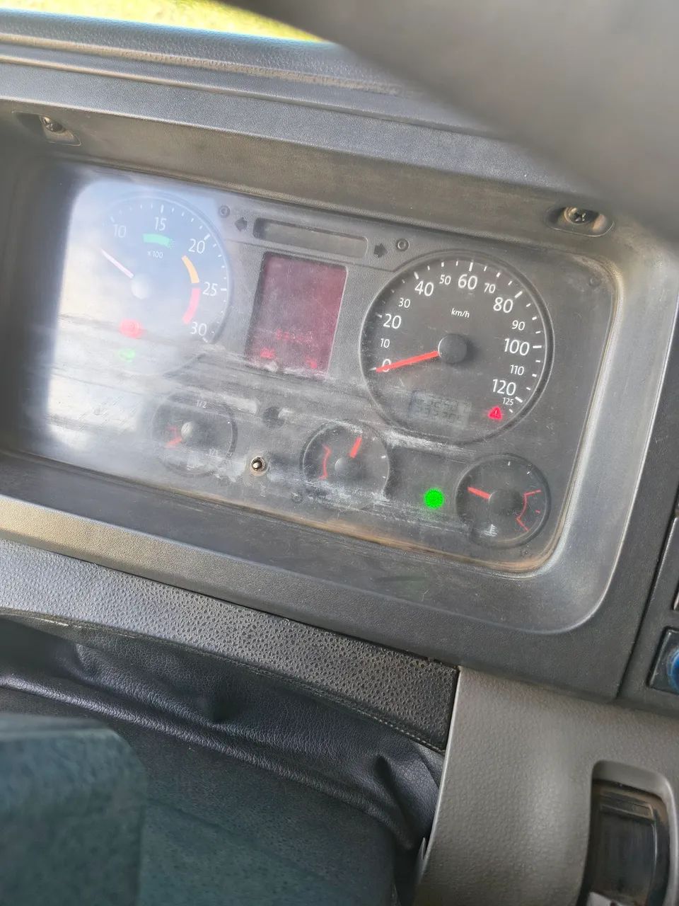 VW 31320. Caçamba  - Foto 2