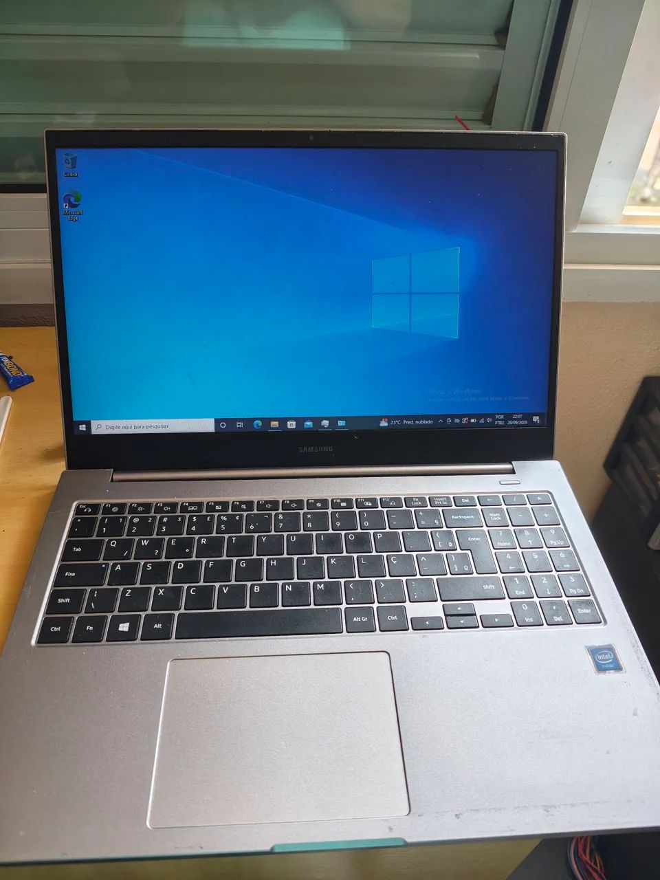 Notebook ddr4 4 gb ram bateria boa windows 10 