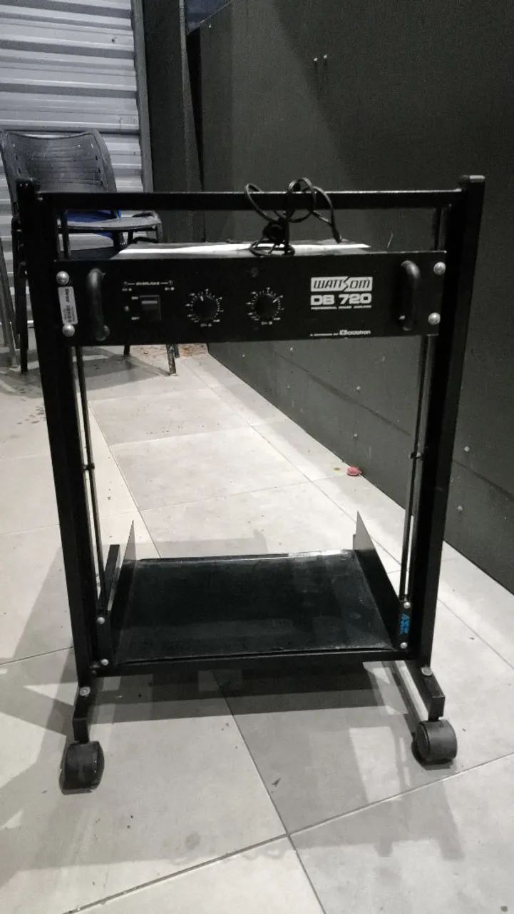 Amplificador Wattson DB 720 c/rack