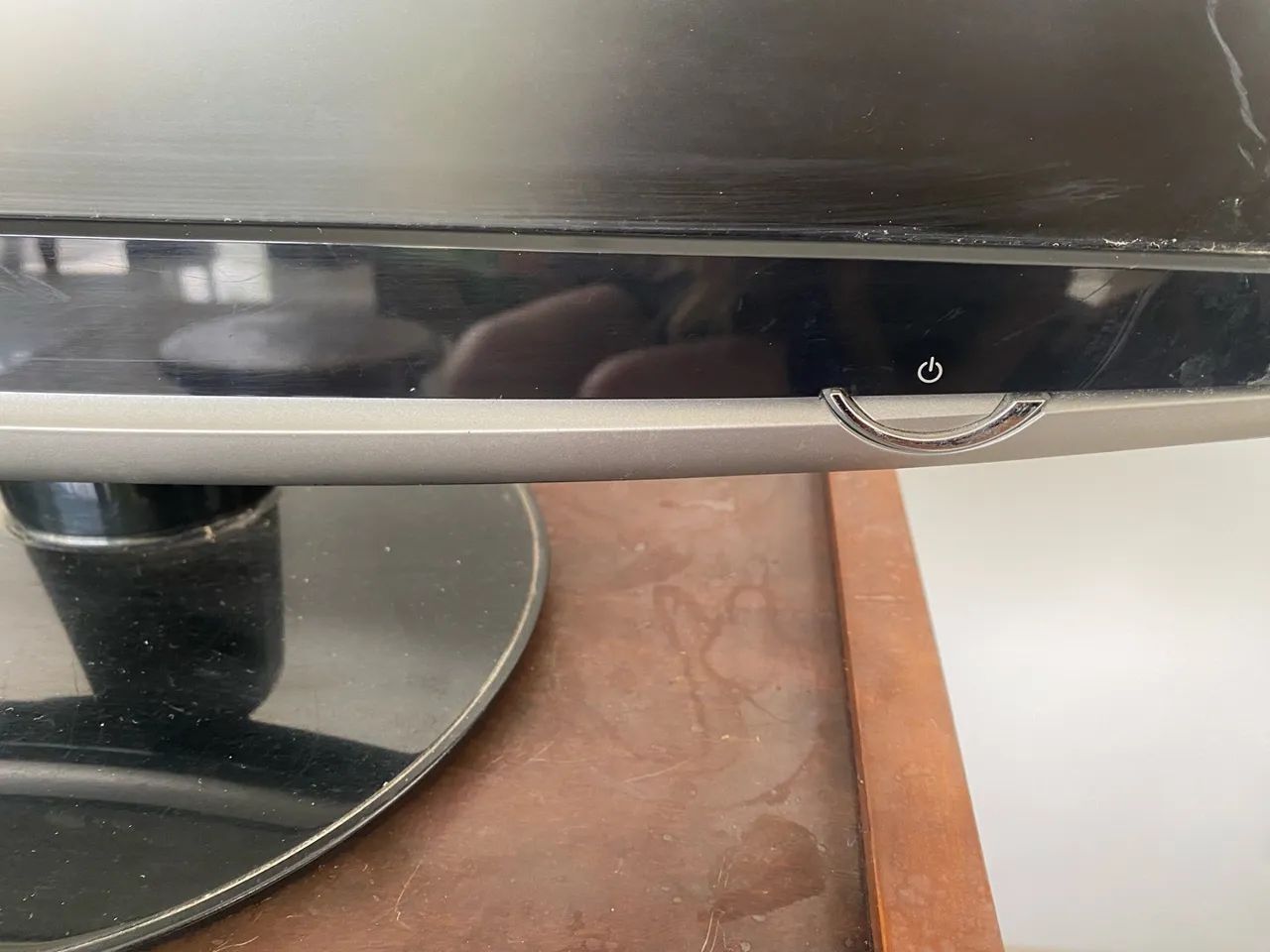 Monitor LG Flatron W2252TQ de 22 polegadas que não liga - Foto 4