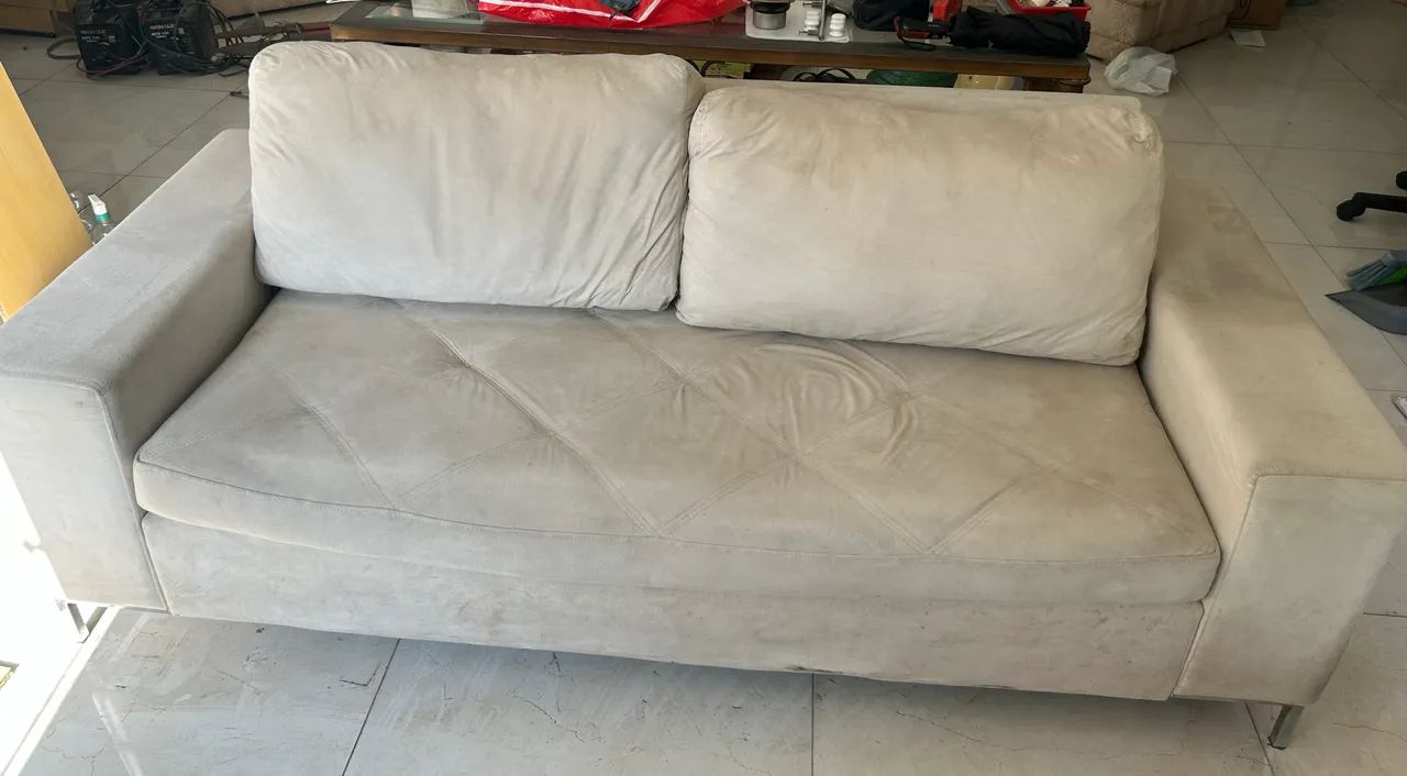 Sofá 2 lugares 