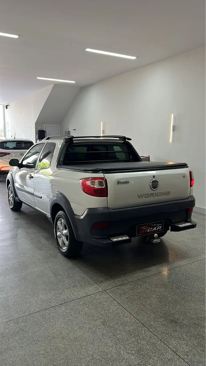 Fiat Strada Working Celeb.1.4 Fire Flex 8V CD 2015 - Foto 4