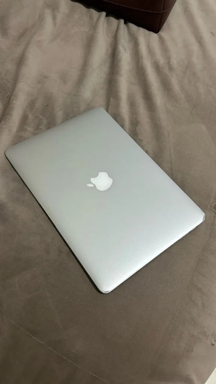 MacBook Air 13? Apple - Modelo A1466 (2013)
