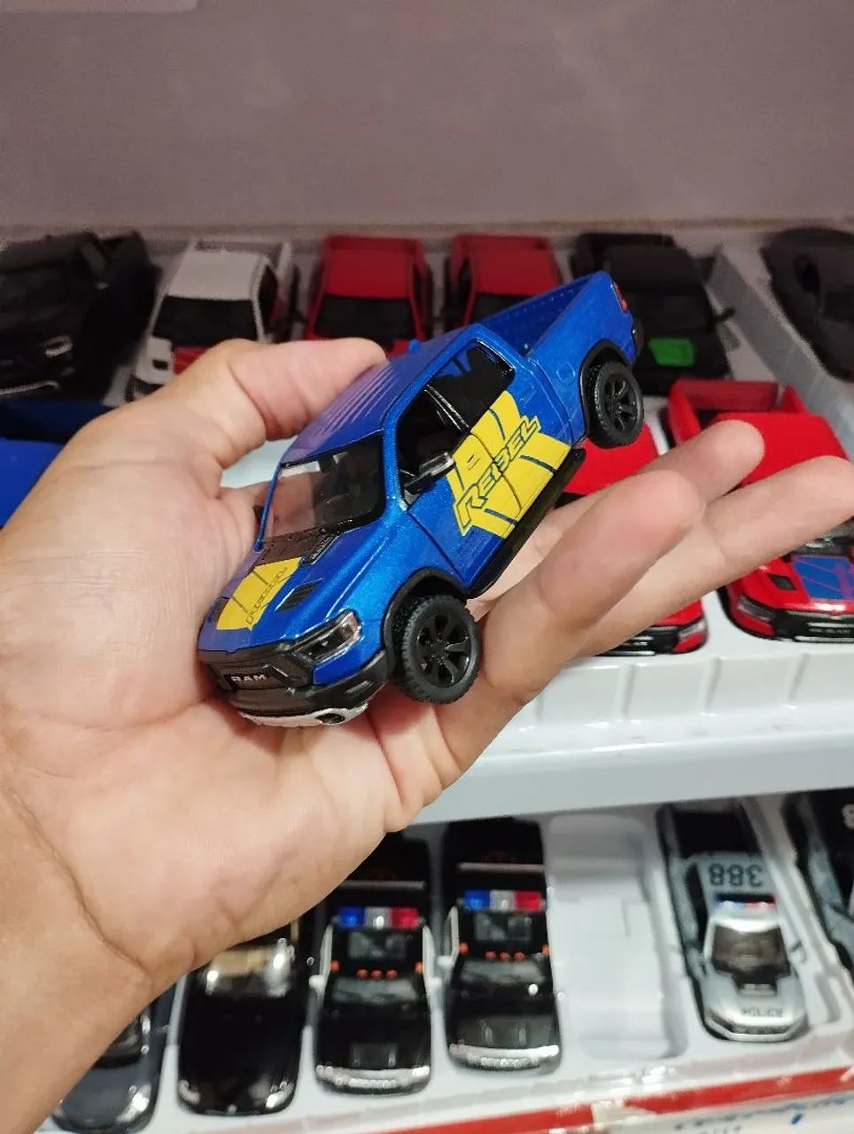 Carrinhos colecionáveis  - Foto 3