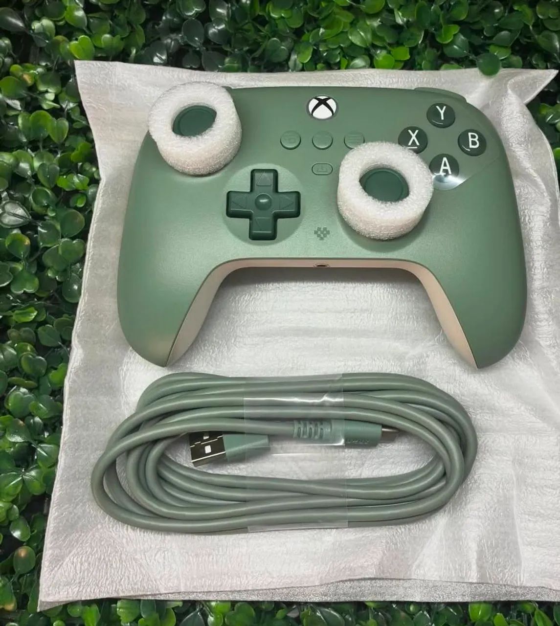 Controle com fio para PC e Xbox - 8BitDo Ultimate C  - Foto 4