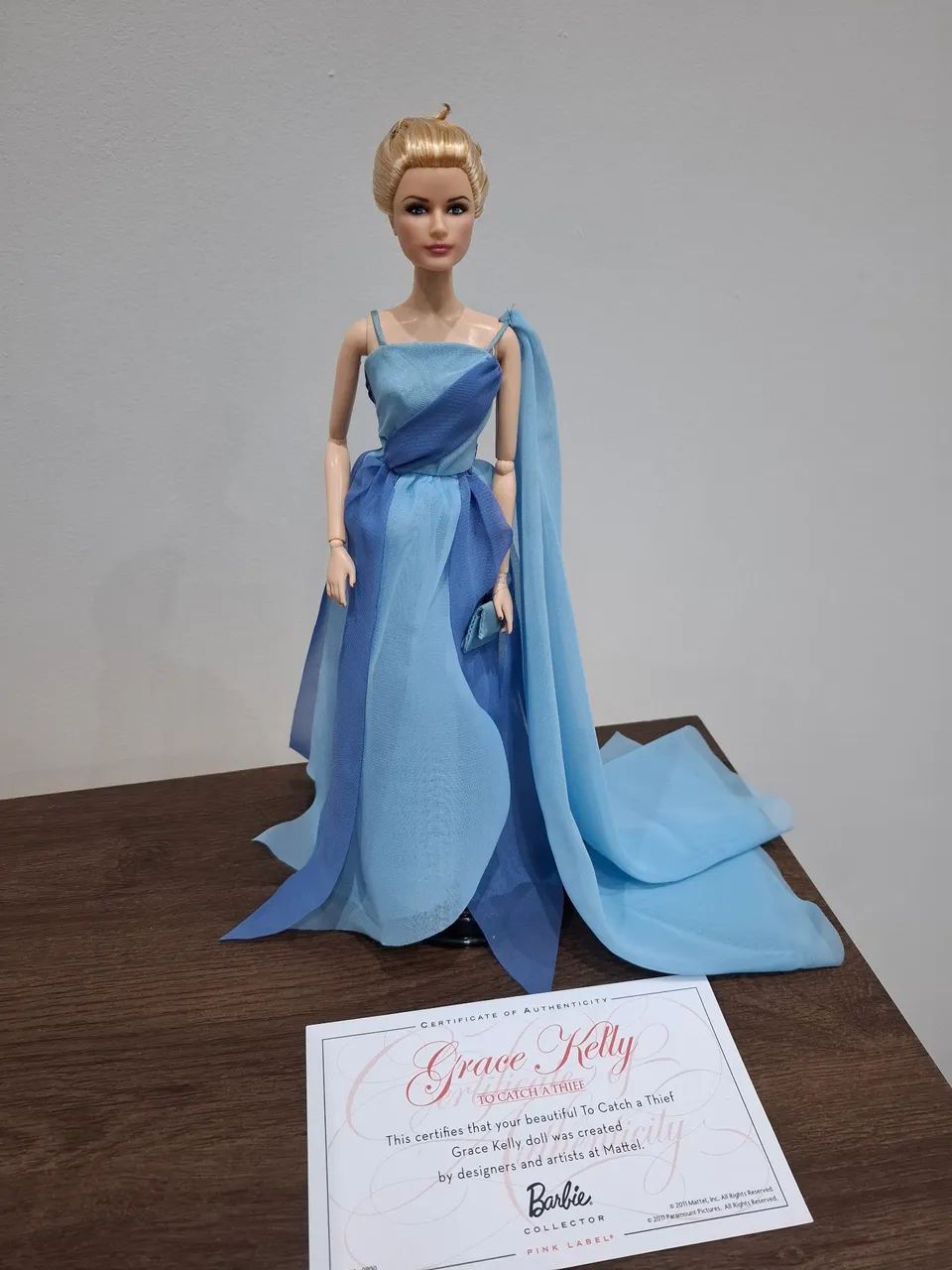 Boneca barbie collector grace kelly