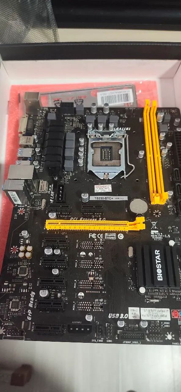 Placa mãe biostar btc-250 - Foto 2
