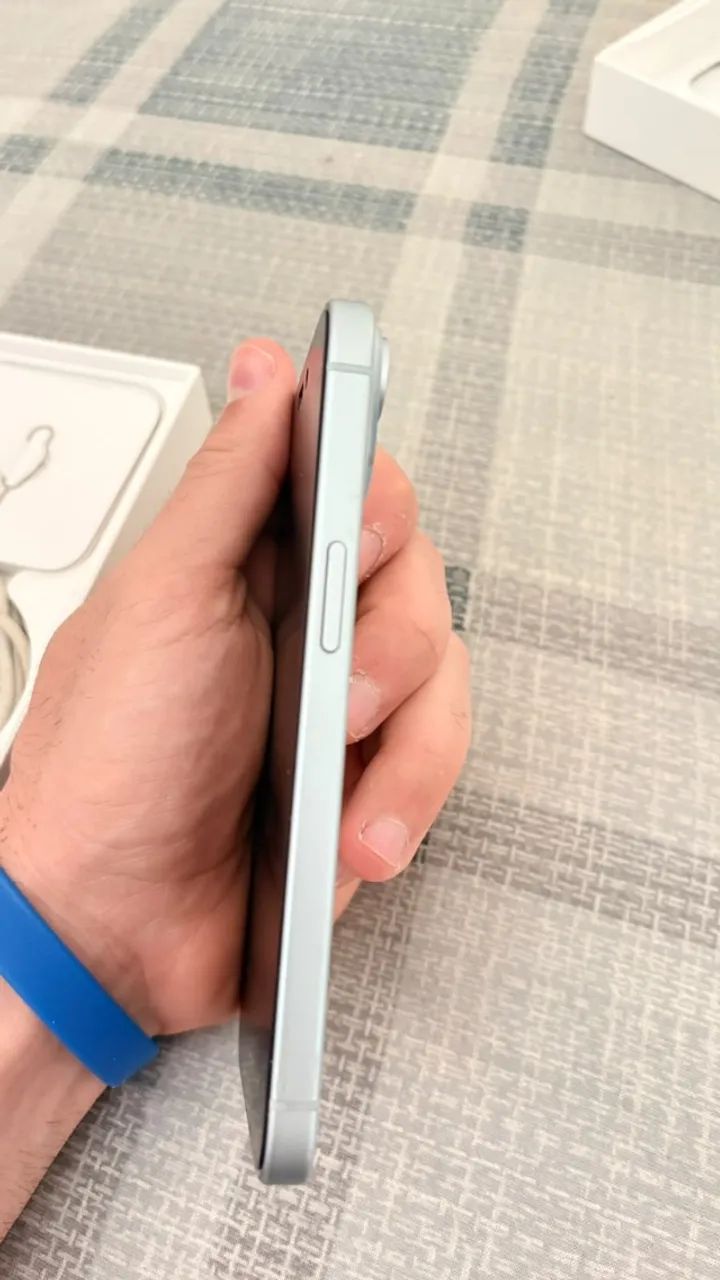 iPhone 15 - COM GARANTIA