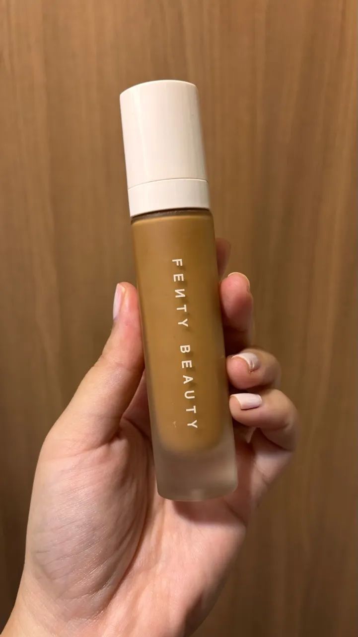 Base Fenty Beauty cor 360