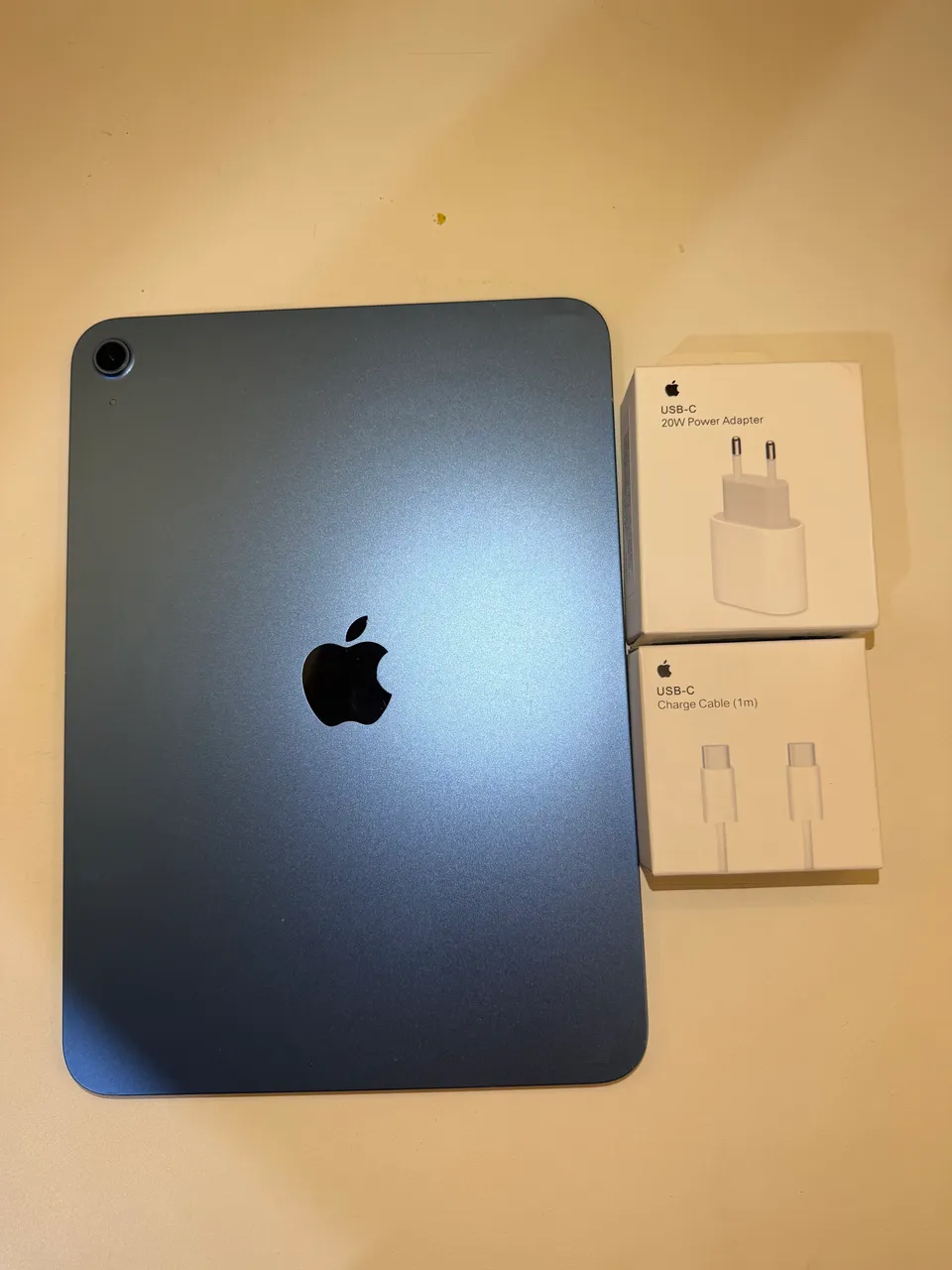 iPad 7 32gb + Apple pencil - Celulares e Smartphones - Setor Pedro